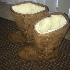 Dawgs- Hounds Women's size 8 Microfiber Boots